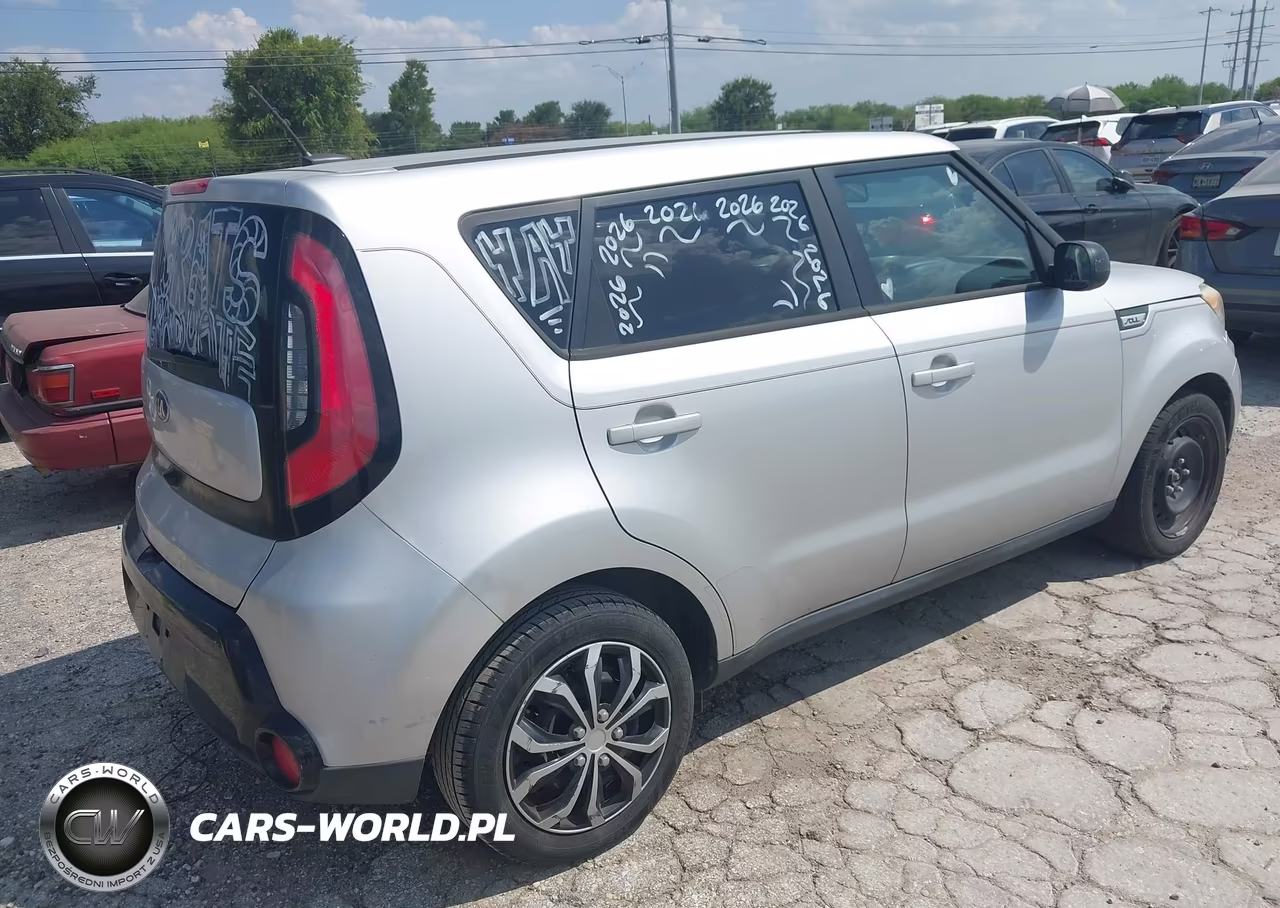 2016 Kia Soul + VIN:KNDJP3A52G7818570 - 4