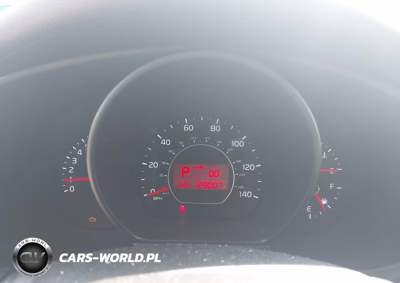2016 Kia Soul + VIN:KNDJP3A52G7818570 - 7