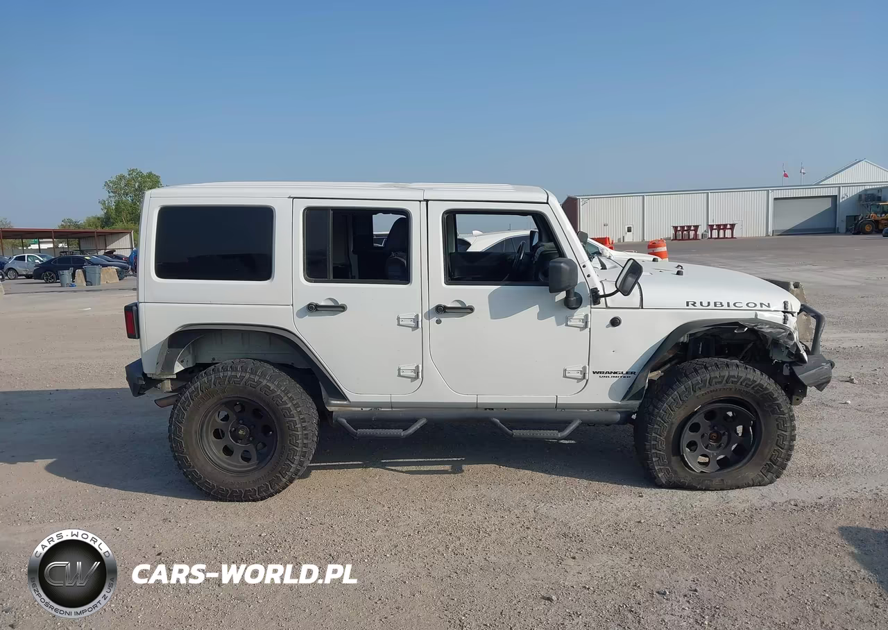 2011 Jeep Wrangler Unlimited Sport VIN:1J4HA3H17BL528662 - 14