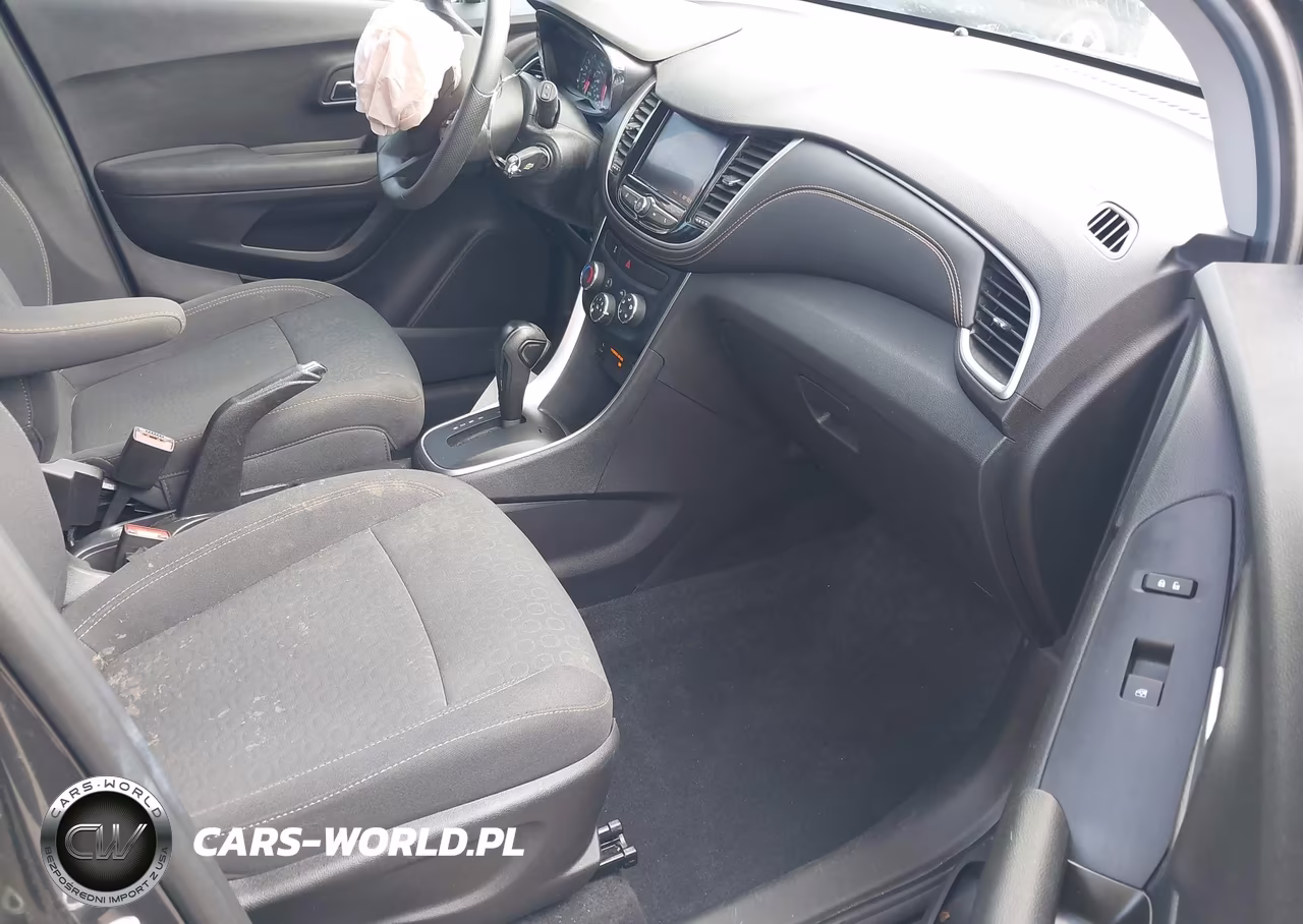 2020 Chevrolet Trax Awd Ls VIN:3GNCJNSB0LL179869 - 5
