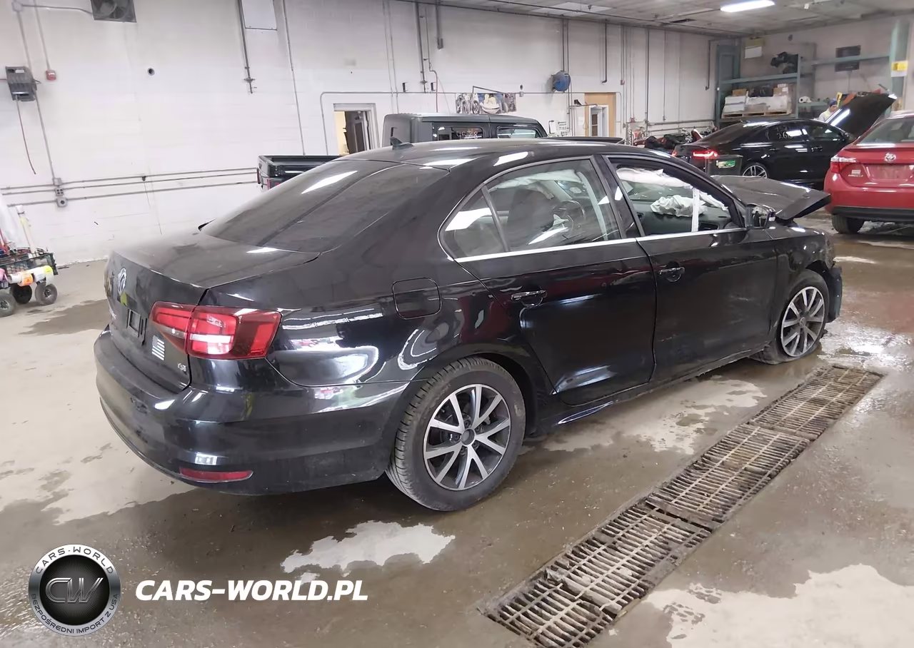 2017 Volkswagen Jetta 1.4T Se VIN:3VWDB7AJ9HM275223 - 4