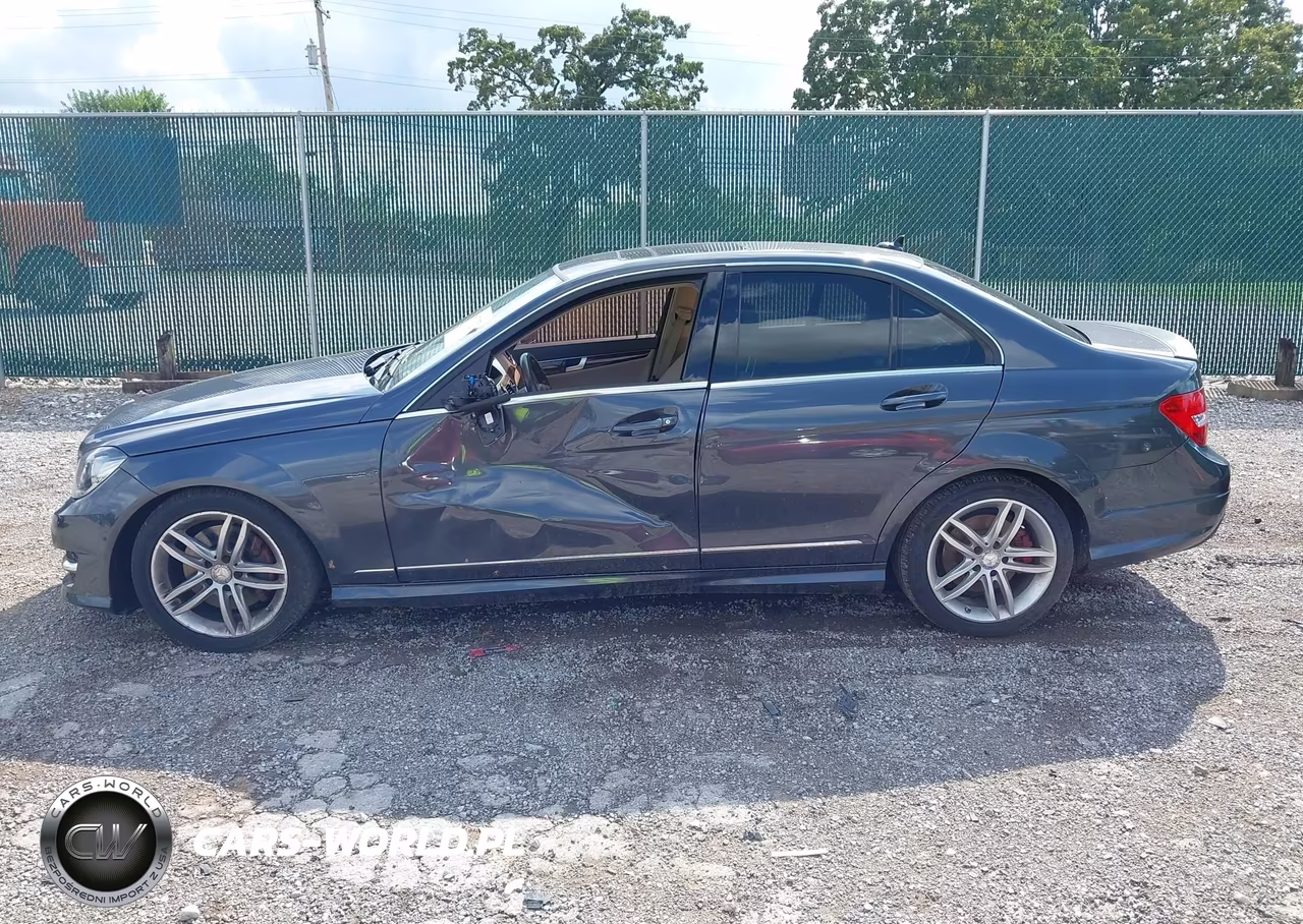 2013 Mercedes-Benz C 300 Luxury 4Matic-Sport 4Matic VIN:WDDGF8AB5DR288729 - 15