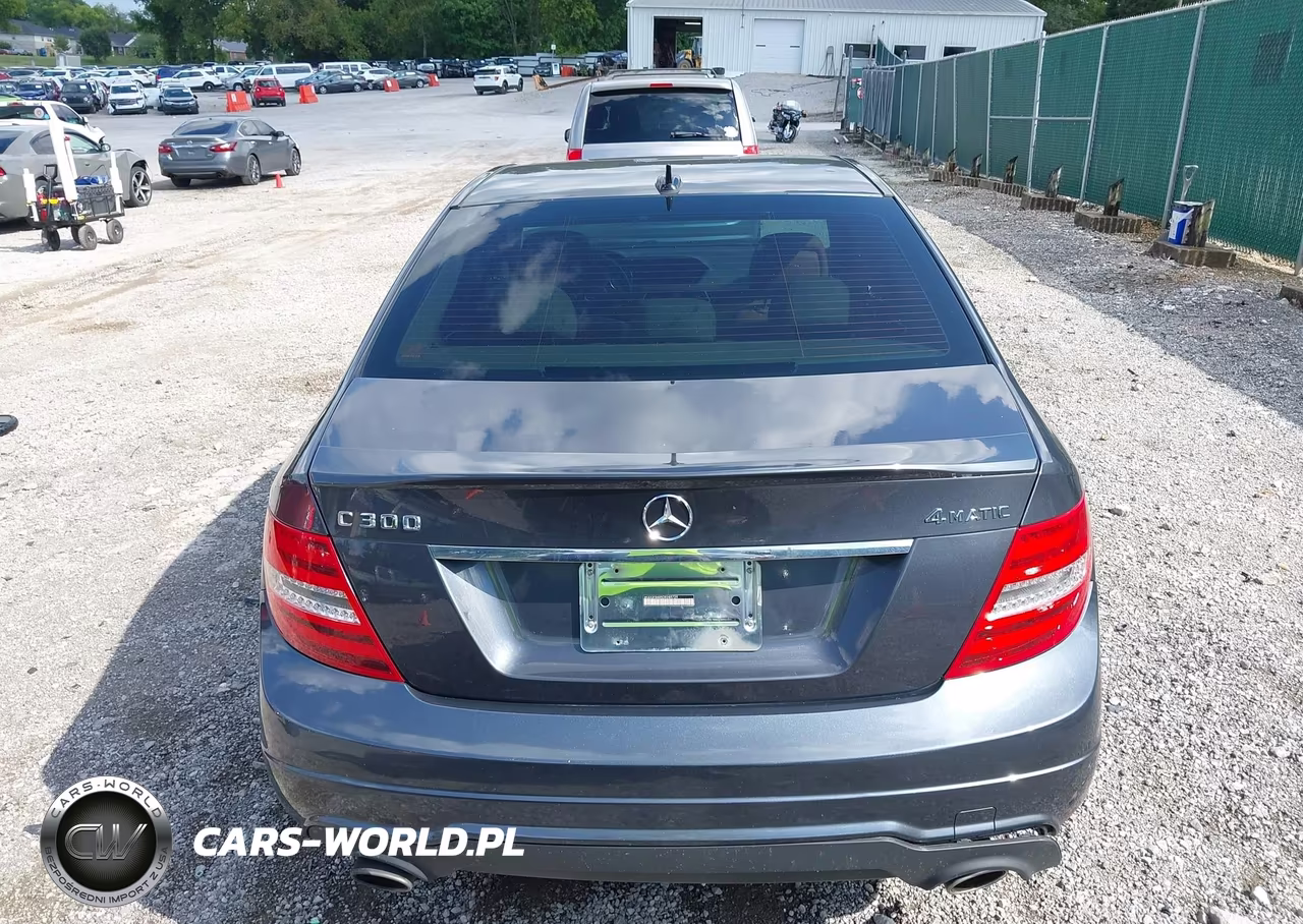 2013 Mercedes-Benz C 300 Luxury 4Matic-Sport 4Matic VIN:WDDGF8AB5DR288729 - 17