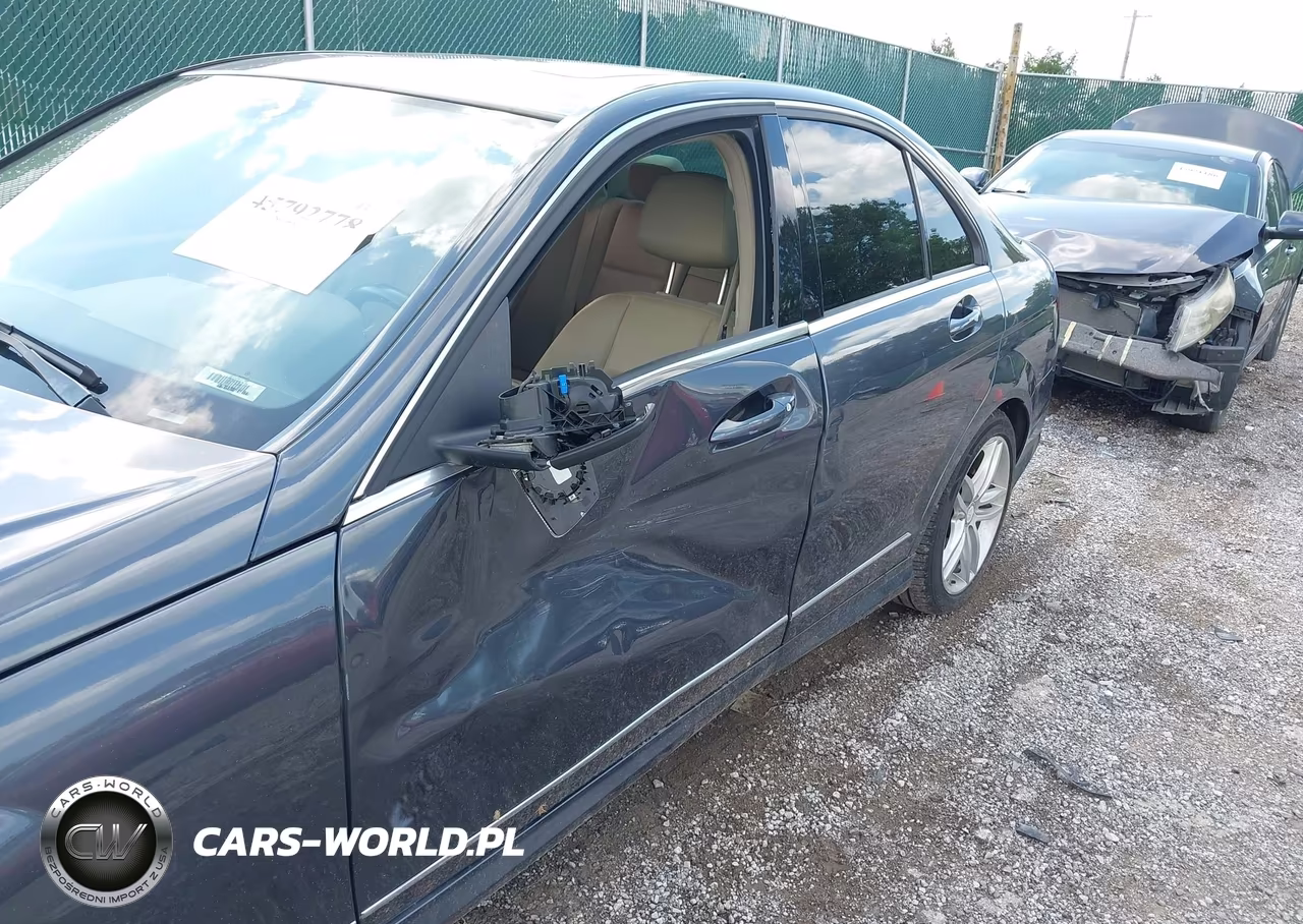 2013 Mercedes-Benz C 300 Luxury 4Matic-Sport 4Matic VIN:WDDGF8AB5DR288729 - 18