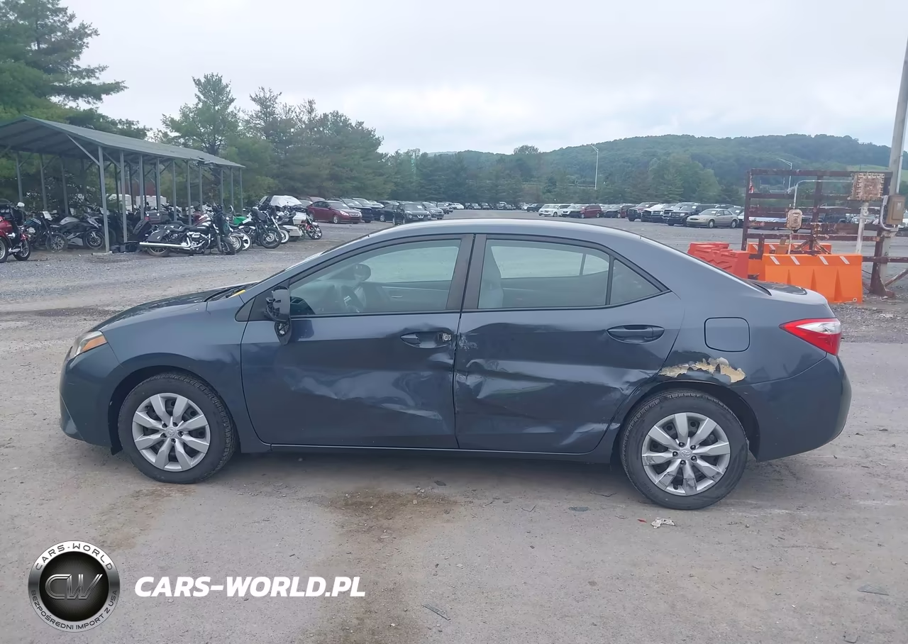 2016 Toyota Corolla Le VIN:2T1BURHE4GC646076 - 14