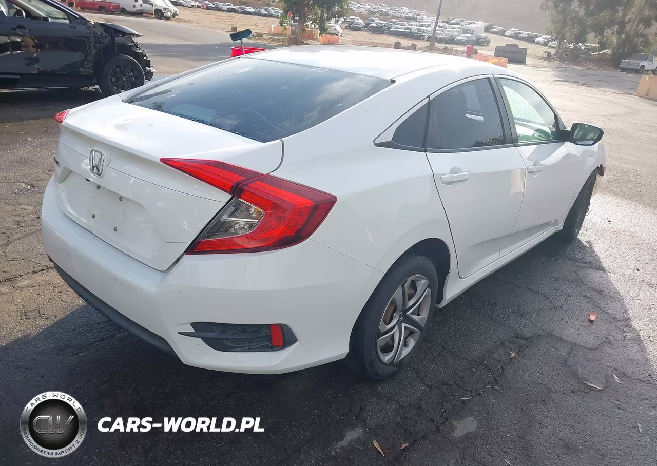 2018 Honda Civic Lx VIN:2HGFC2F54JH536478 - 4