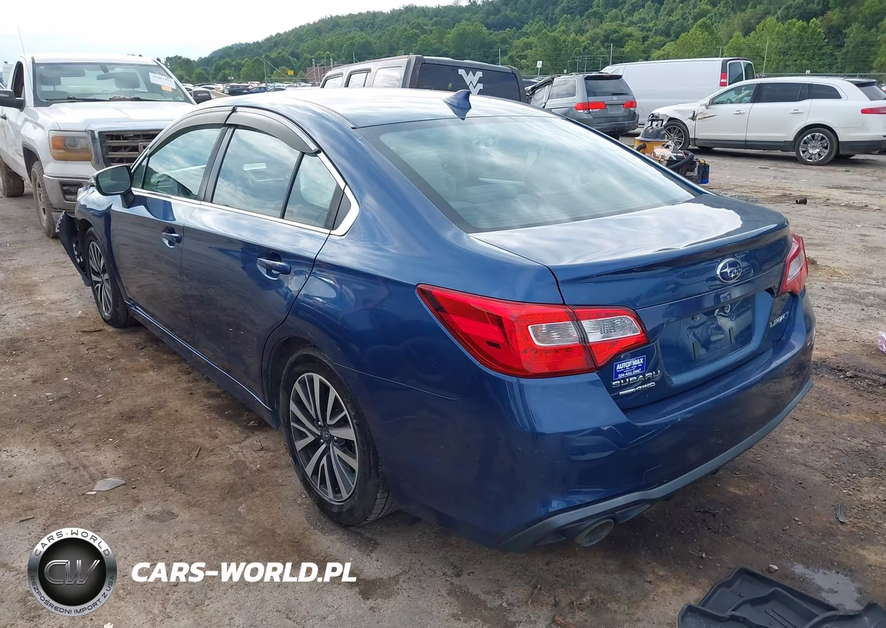 2019 Subaru Legacy 2.5I Premium VIN:4S3BNAF64K3018675 - 3