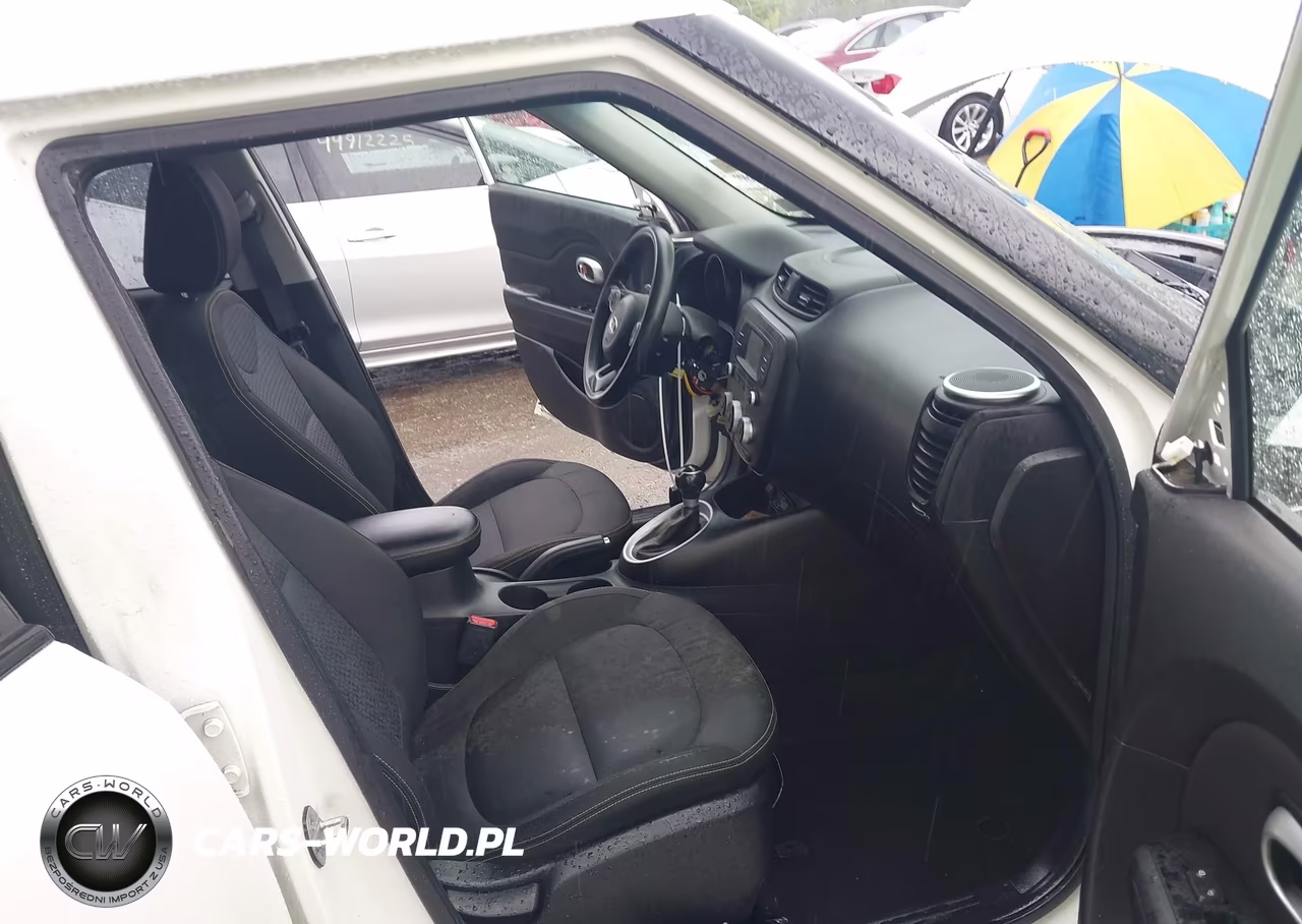 2016 Kia Soul + VIN:KNDJP3A56G7381429 - 5