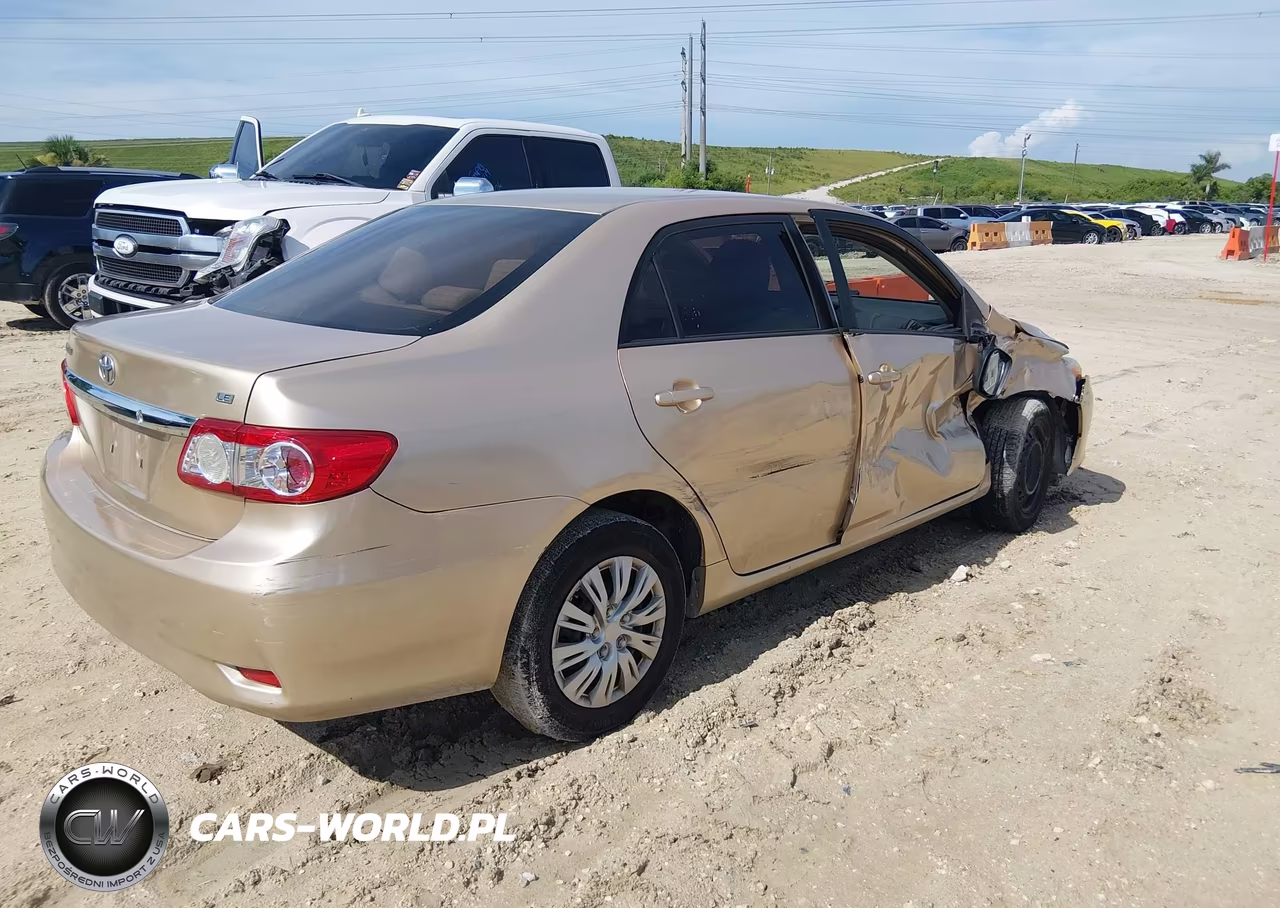 2011 Toyota Corolla Le VIN:JTDBU4EE7B9155541 - 4