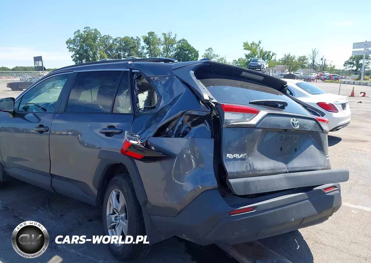 2023 Toyota Rav4 Xle VIN:2T3P1RFV8PC375015 - 19