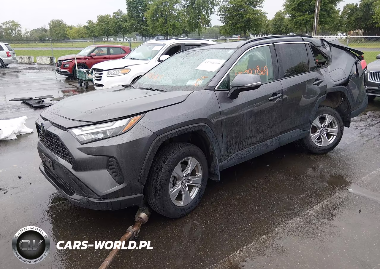 2023 Toyota Rav4 Xle VIN:2T3P1RFV8PC375015 - 2
