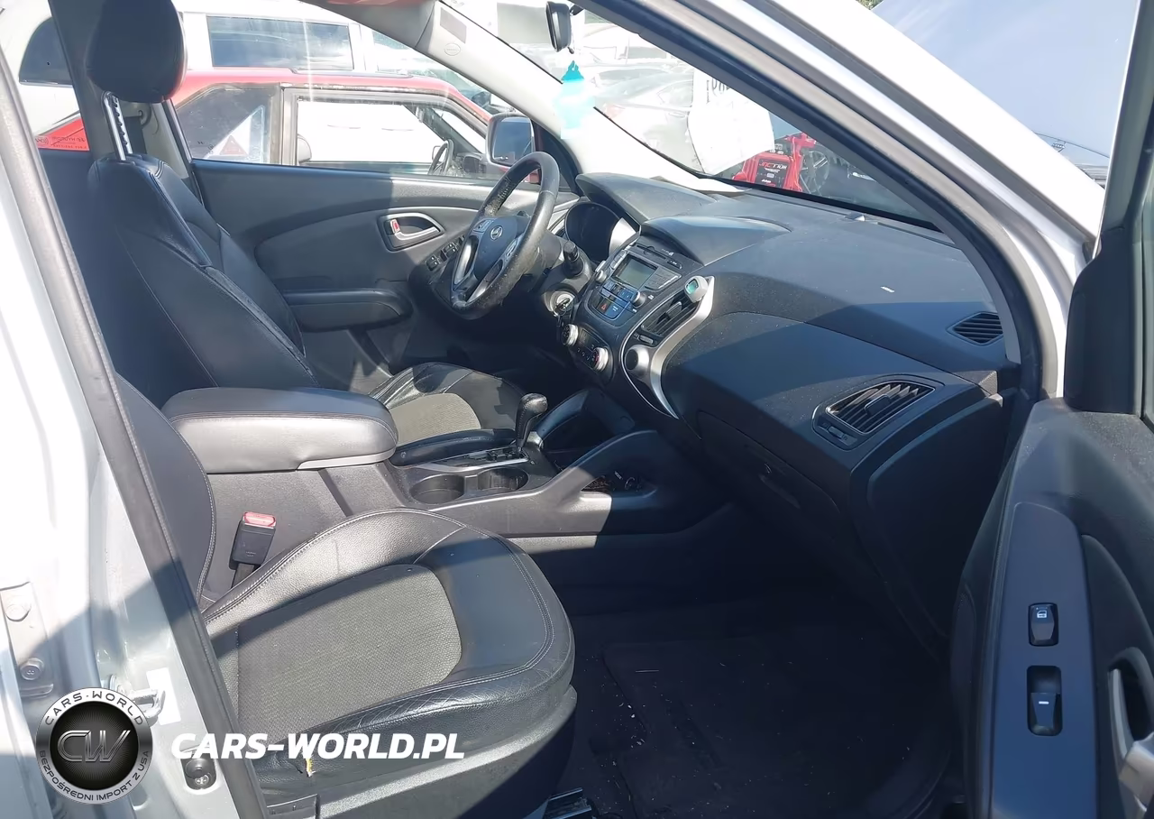 2010 Hyundai Tucson Gls VIN:KM8JU3AC0AU108658 - 5