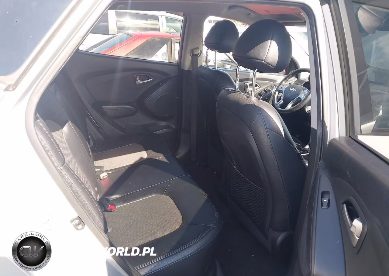 2010 Hyundai Tucson Gls VIN:KM8JU3AC0AU108658 - 8