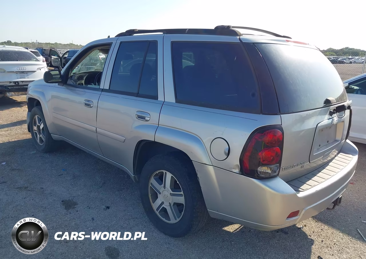 2007 Chevrolet Trailblazer Lt VIN:1GNDT13S472153871 - 3