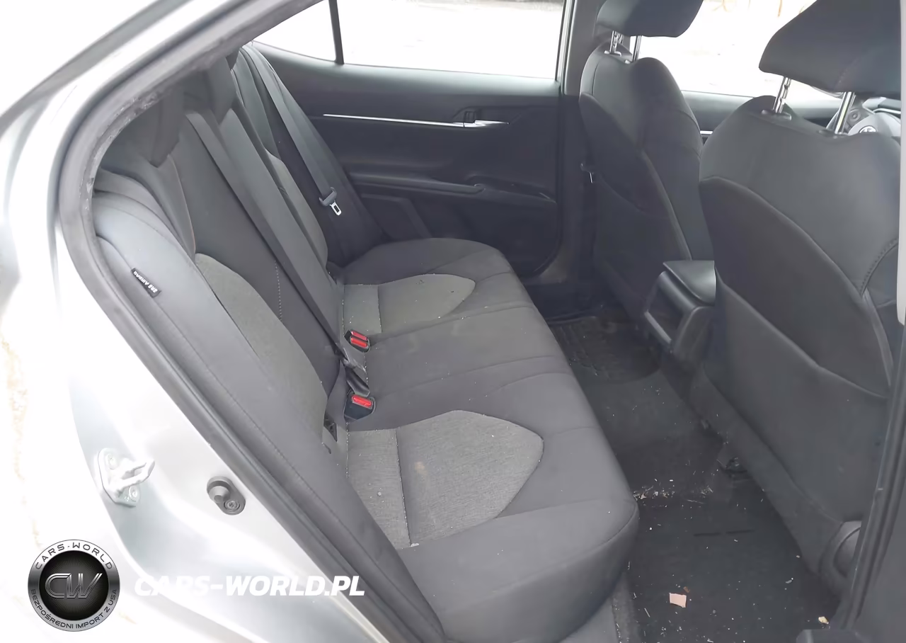 2020 Toyota Camry Le VIN:4T1C11AK5LU947155 - 8