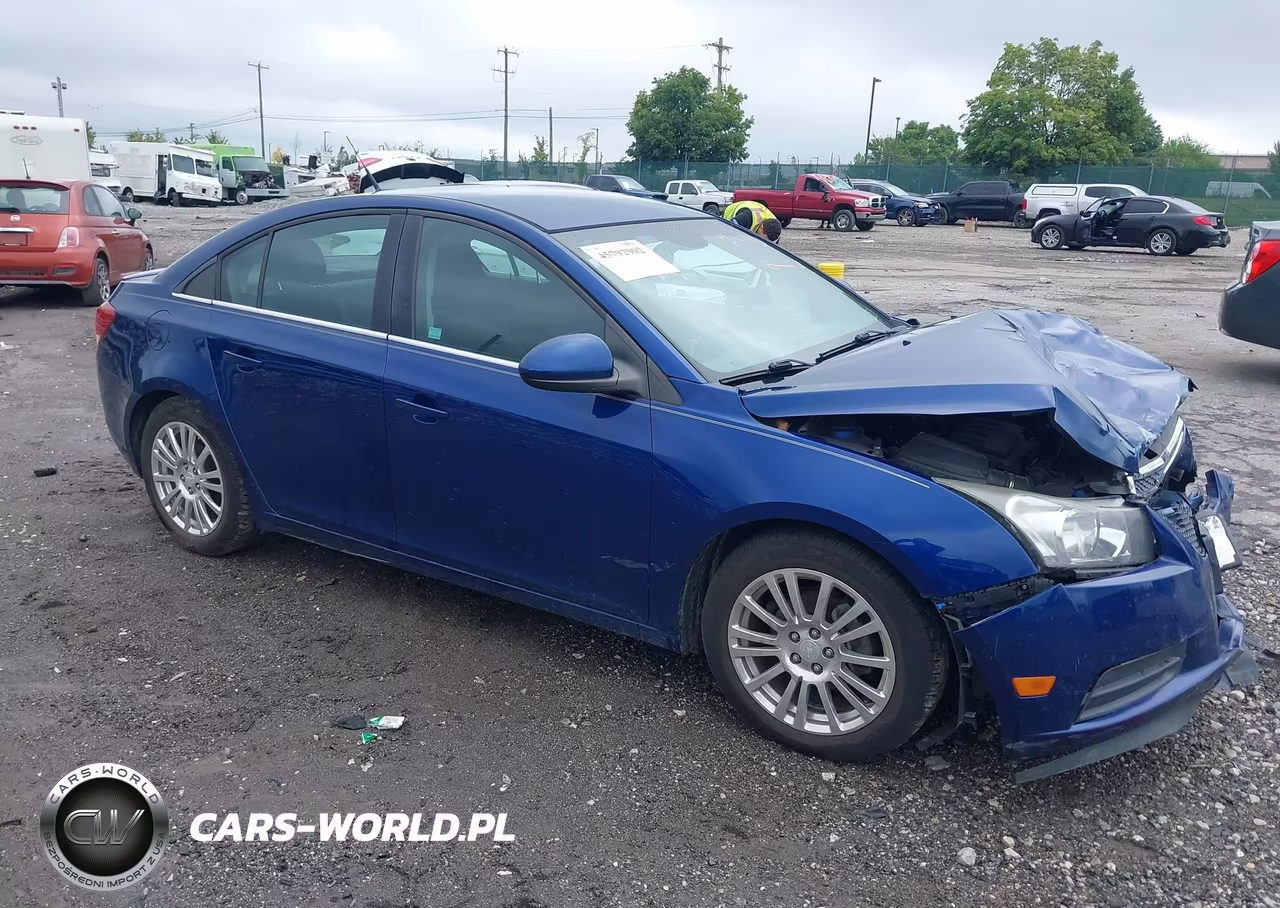 2013 Chevrolet Cruze Eco Manual – zdjęcie 1 z 18