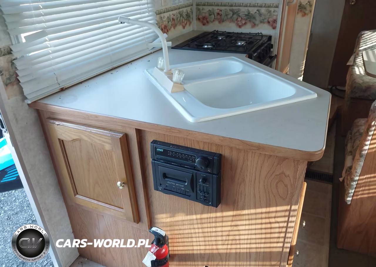 2002 Springdale 26 Travel Trailer VIN:4YDT2682133106375 - 14