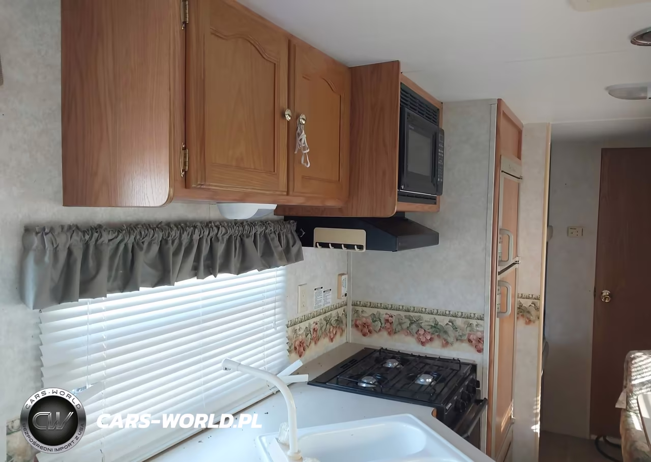 2002 Springdale 26 Travel Trailer VIN:4YDT2682133106375 - 15