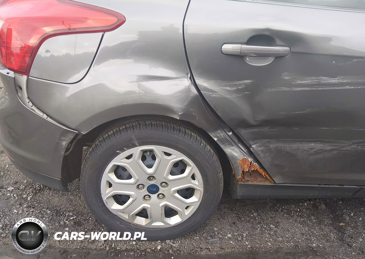 2012 Ford Focus Se VIN:1FAHP3K2XCL124252 - 6