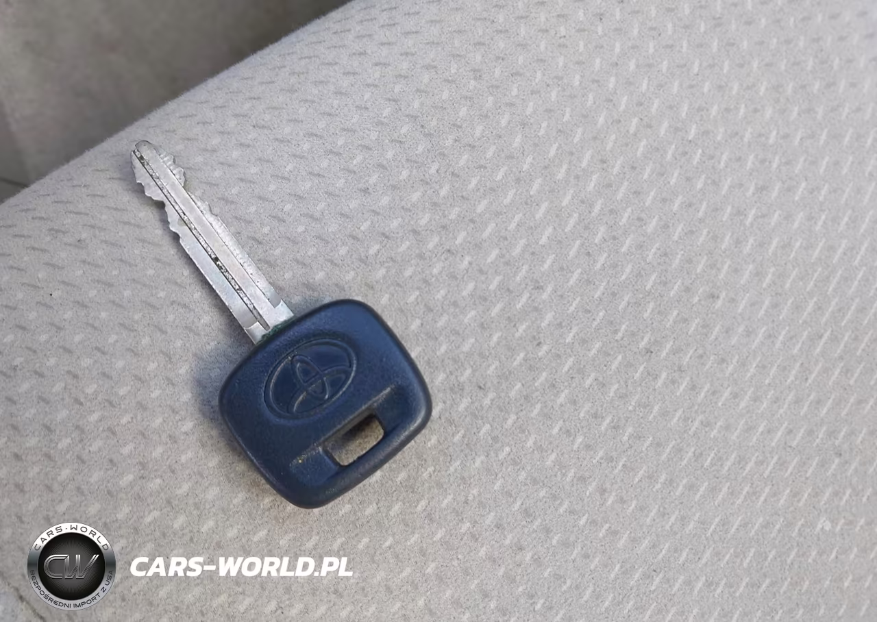 2009 Toyota Yaris VIN:JTDBT903991316146 - 11