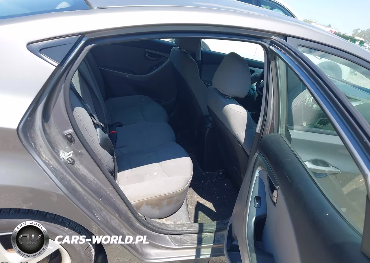 2012 Hyundai Elantra Gls VIN:5NPDH4AE4CH132164 - 8