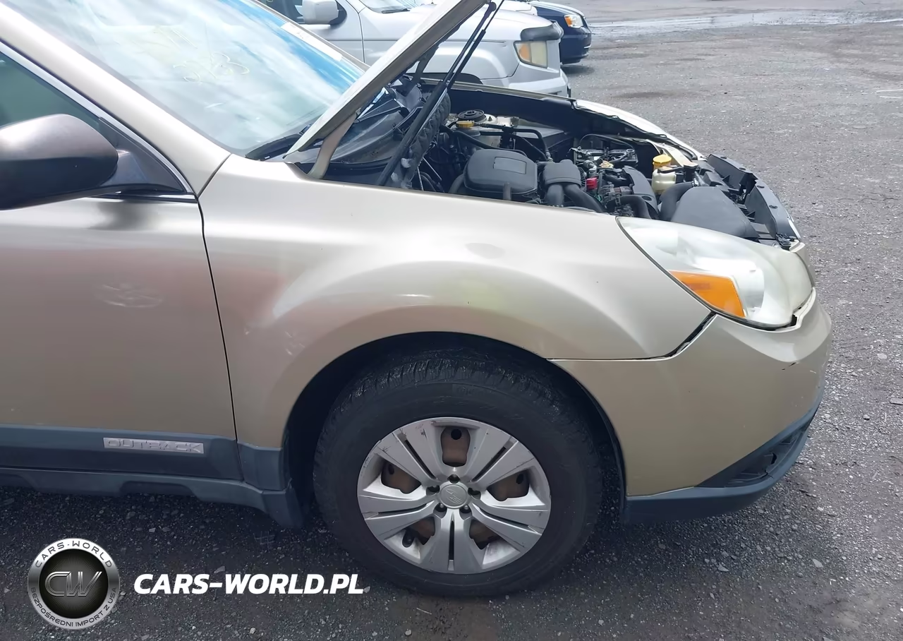 2010 Subaru Outback 2.5I VIN:4S4BRBAC5A3353784 - 13