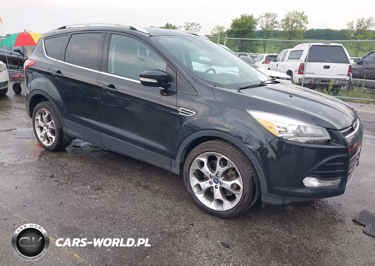 2014 Ford Escape Titanium – zdjęcie 1 z 11