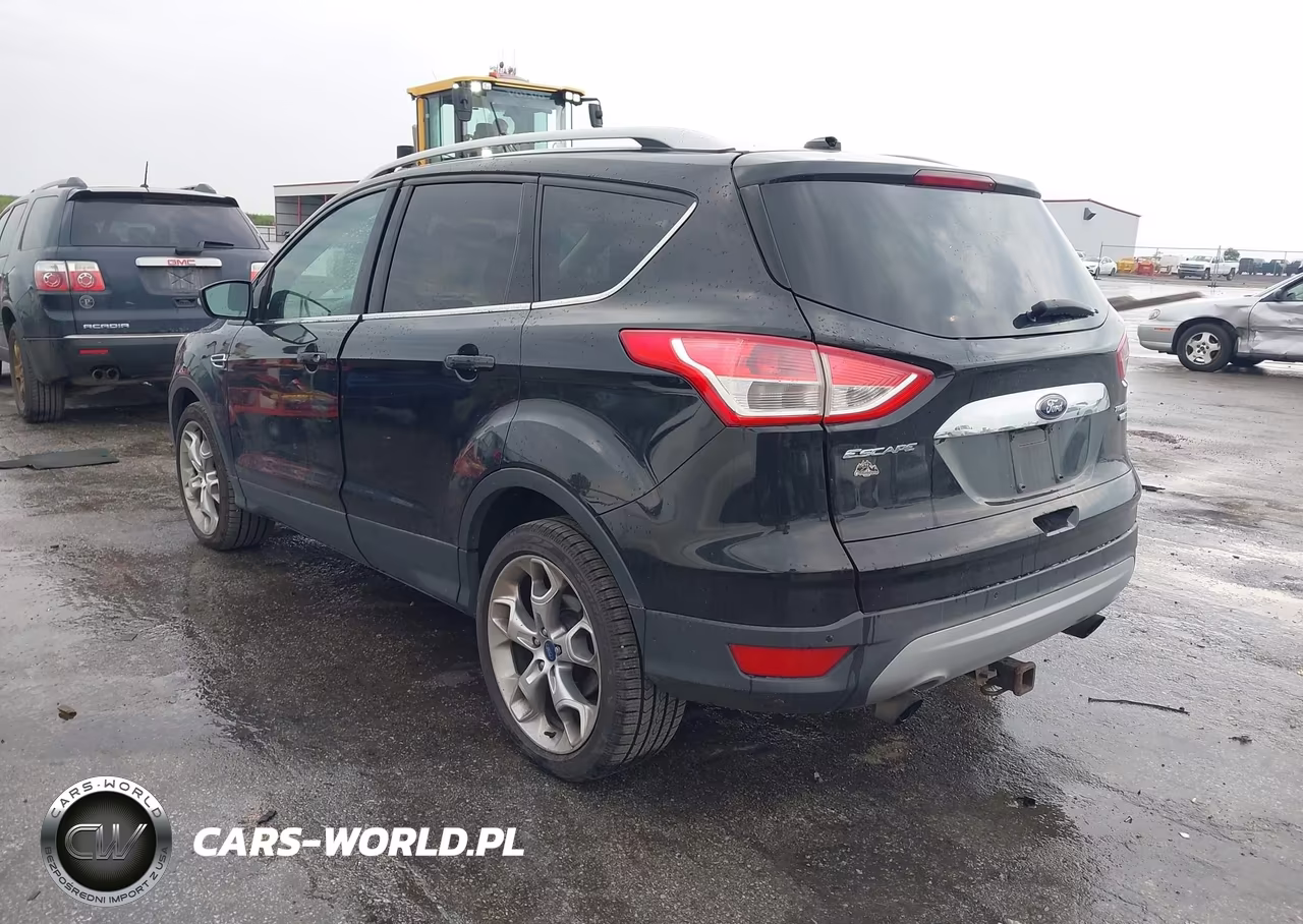2014 Ford Escape Titanium VIN:1FMCU9J9XEUA13367 - 3