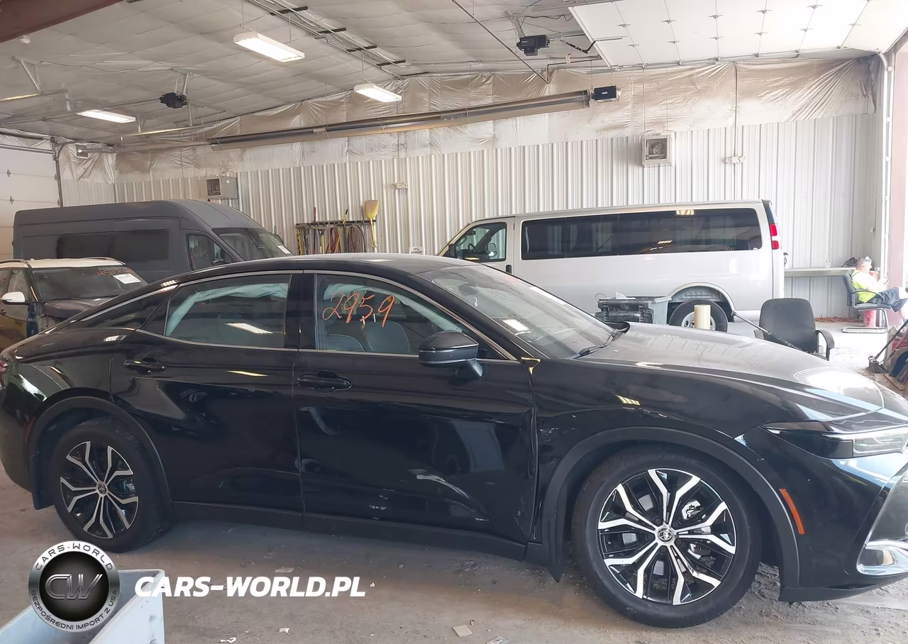2023 Toyota Crown Xle VIN:JTDAAAAF0P3001748 - 13