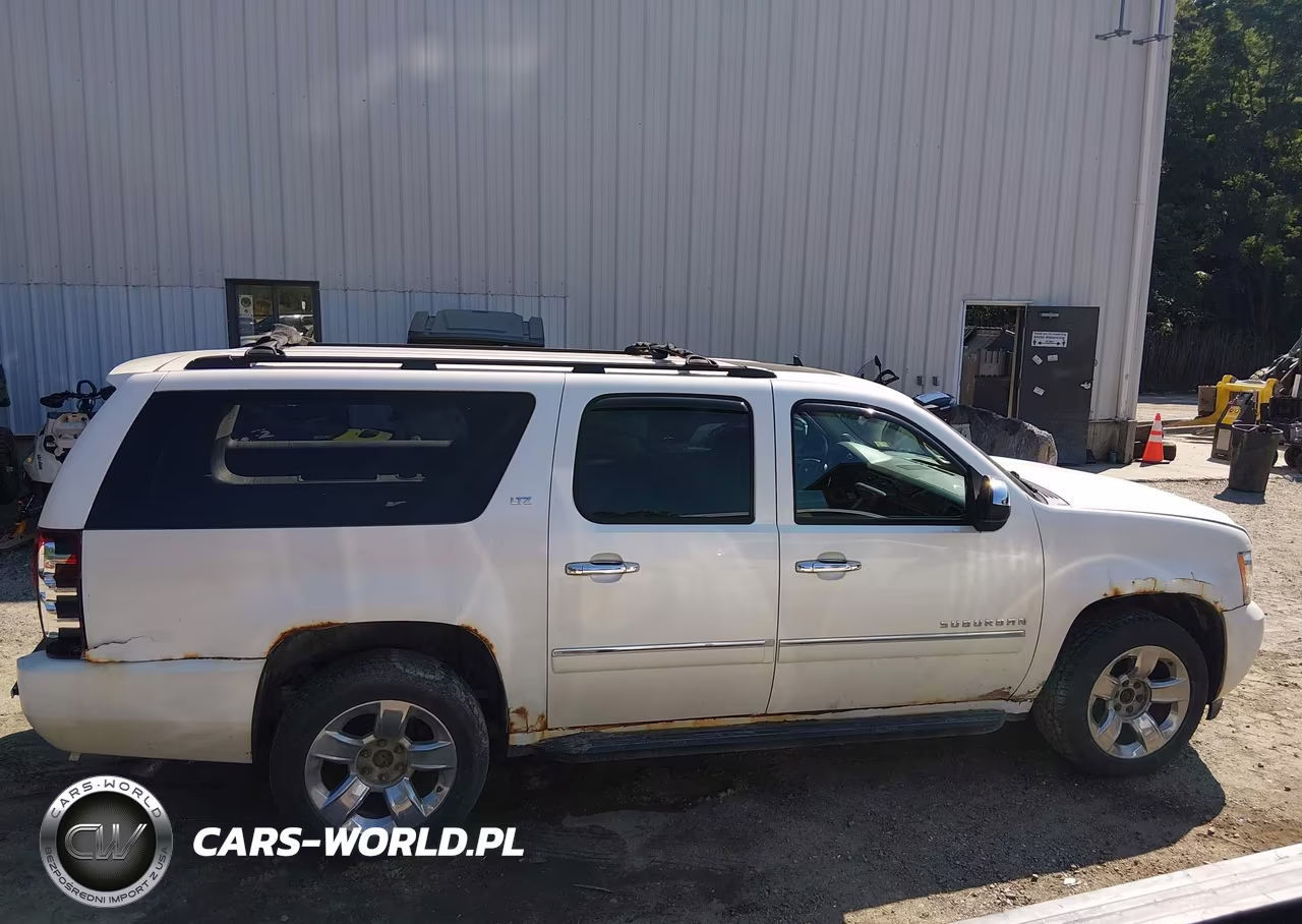 2011 Chevrolet Suburban Ltz VIN:1GNSKKE38BR198270 - 13