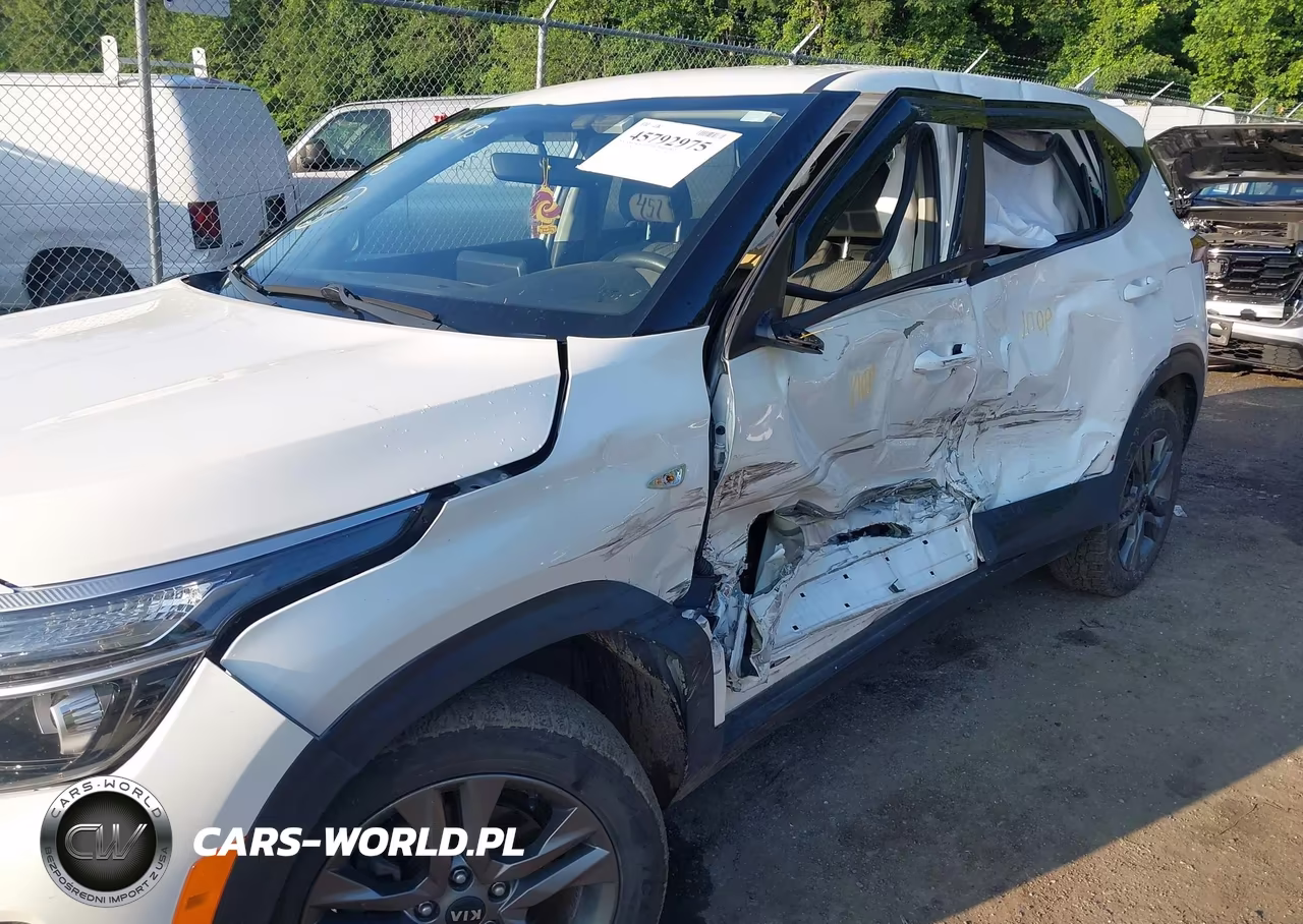 2021 Kia Seltos Lx VIN:KNDEPCAA2M7160033 - 6