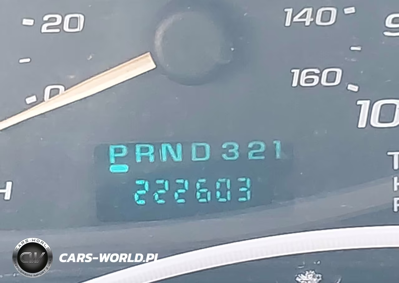 2005 Chevrolet Express VIN:1GCHG35V951206777 - 16