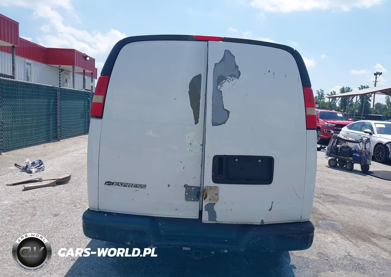 2005 Chevrolet Express VIN:1GCHG35V951206777 - 17