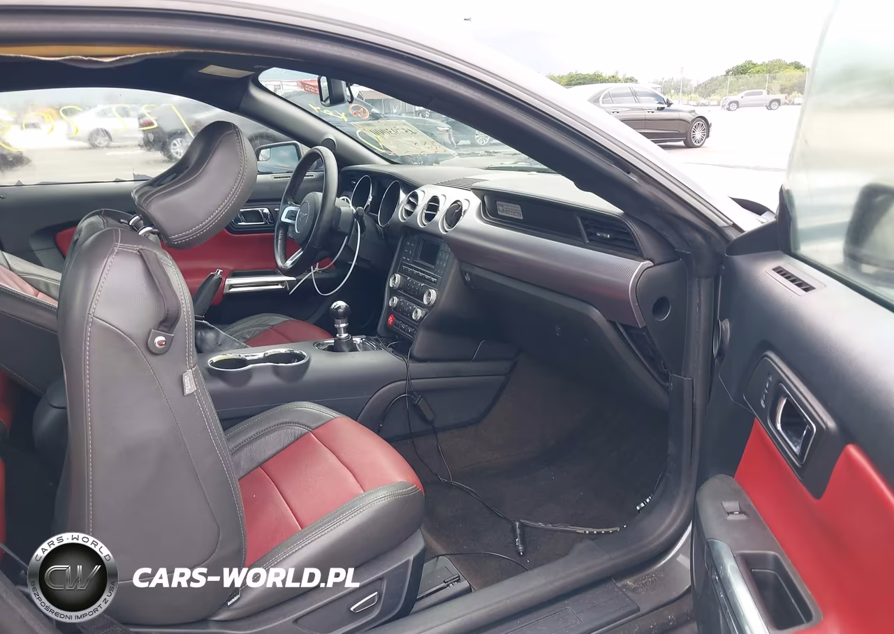 2016 Ford Mustang VIN:1FA6P8TH2G5271568 - 5