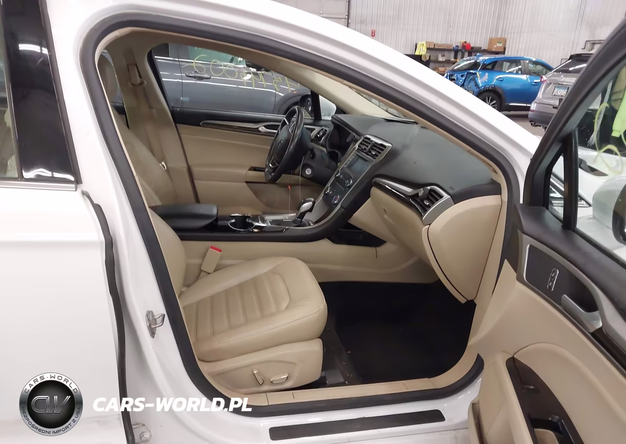 2016 Ford Fusion Se VIN:3FA6P0HDXGR136469 - 5