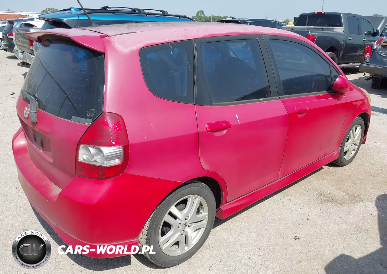 2007 Honda Fit Sport VIN:JHMGD38607S030299 - 4