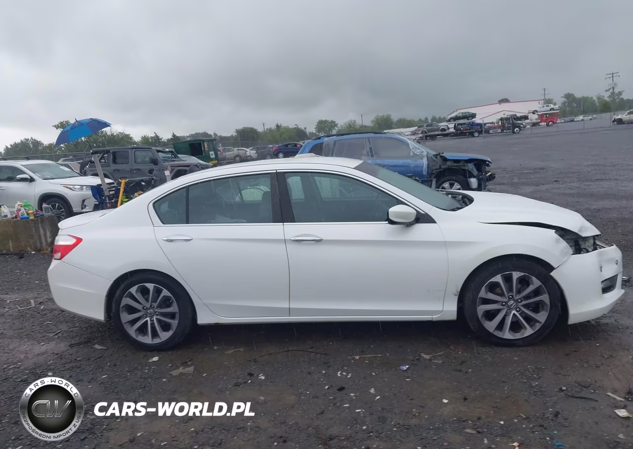 2014 Honda Accord Sport VIN:1HGCR2F50EA249032 - 13