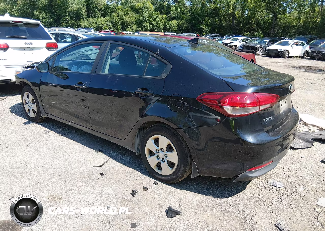 2018 Kia Forte Lx VIN:3KPFK4A77JE230974 - 3