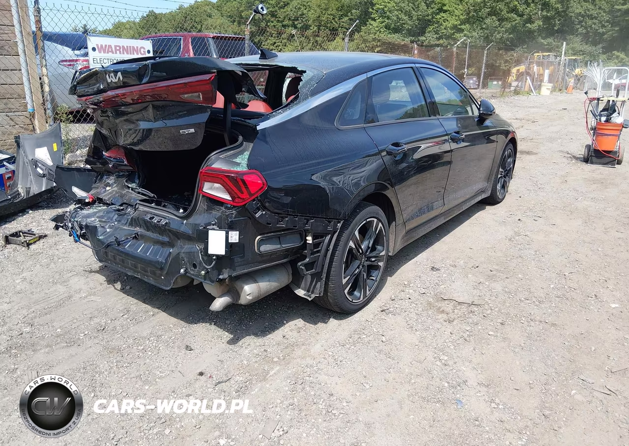 2023 Kia K5 Gt-Line VIN:5XXG64J23PG168678 - 4