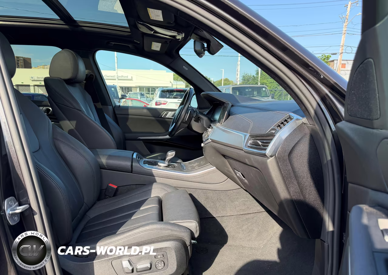 2019 BMW X5 xDrive40I VIN:5UXCR6C52KLL26024 - 5