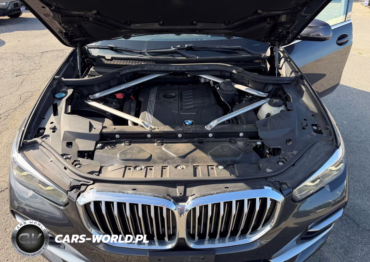 2019 BMW X5 xDrive40I VIN:5UXCR6C52KLL26024 - 9