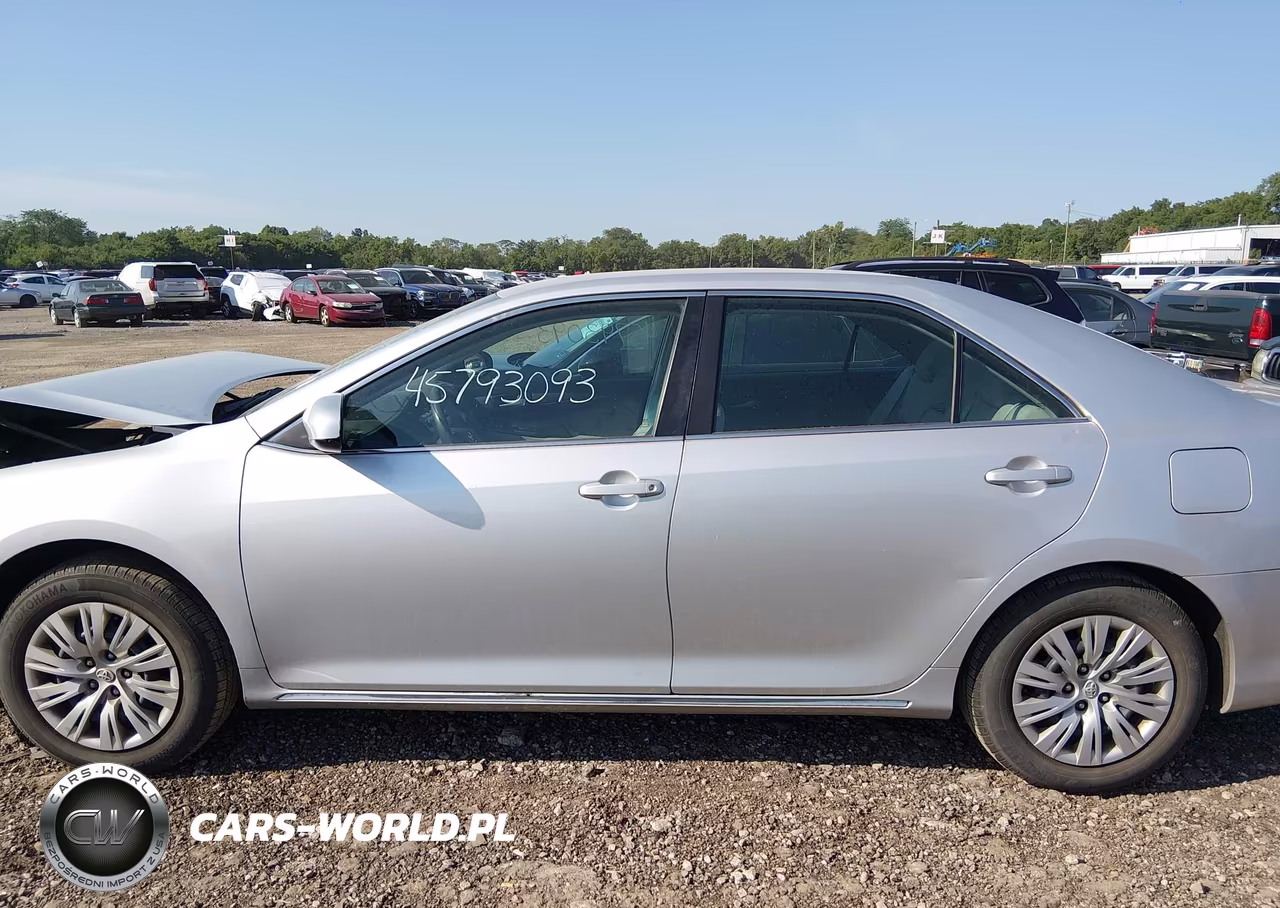 2014 Toyota Camry Le VIN:4T1BF1FK7EU448625 - 14