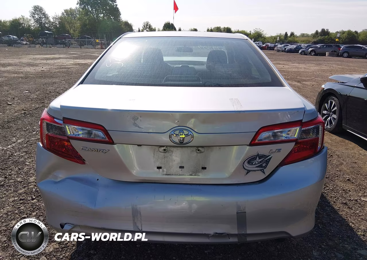 2014 Toyota Camry Le VIN:4T1BF1FK7EU448625 - 16
