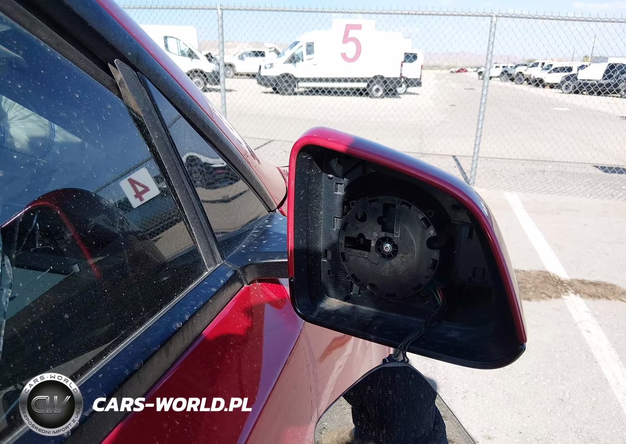 2021 Tesla Model Y Long Range Dual Motor All-Wheel Drive VIN:5YJYGDEE0MF274347 - 5