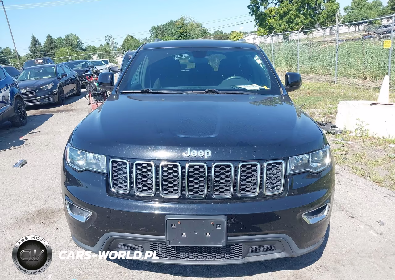 2019 Jeep Grand Cherokee Laredo E 4X4 VIN:1C4RJFAG9KC533033 - 12