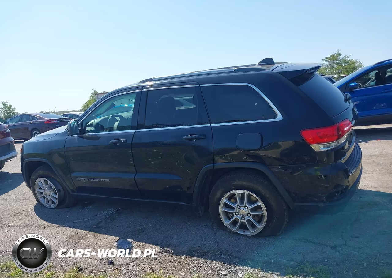 2019 Jeep Grand Cherokee Laredo E 4X4 VIN:1C4RJFAG9KC533033 - 14