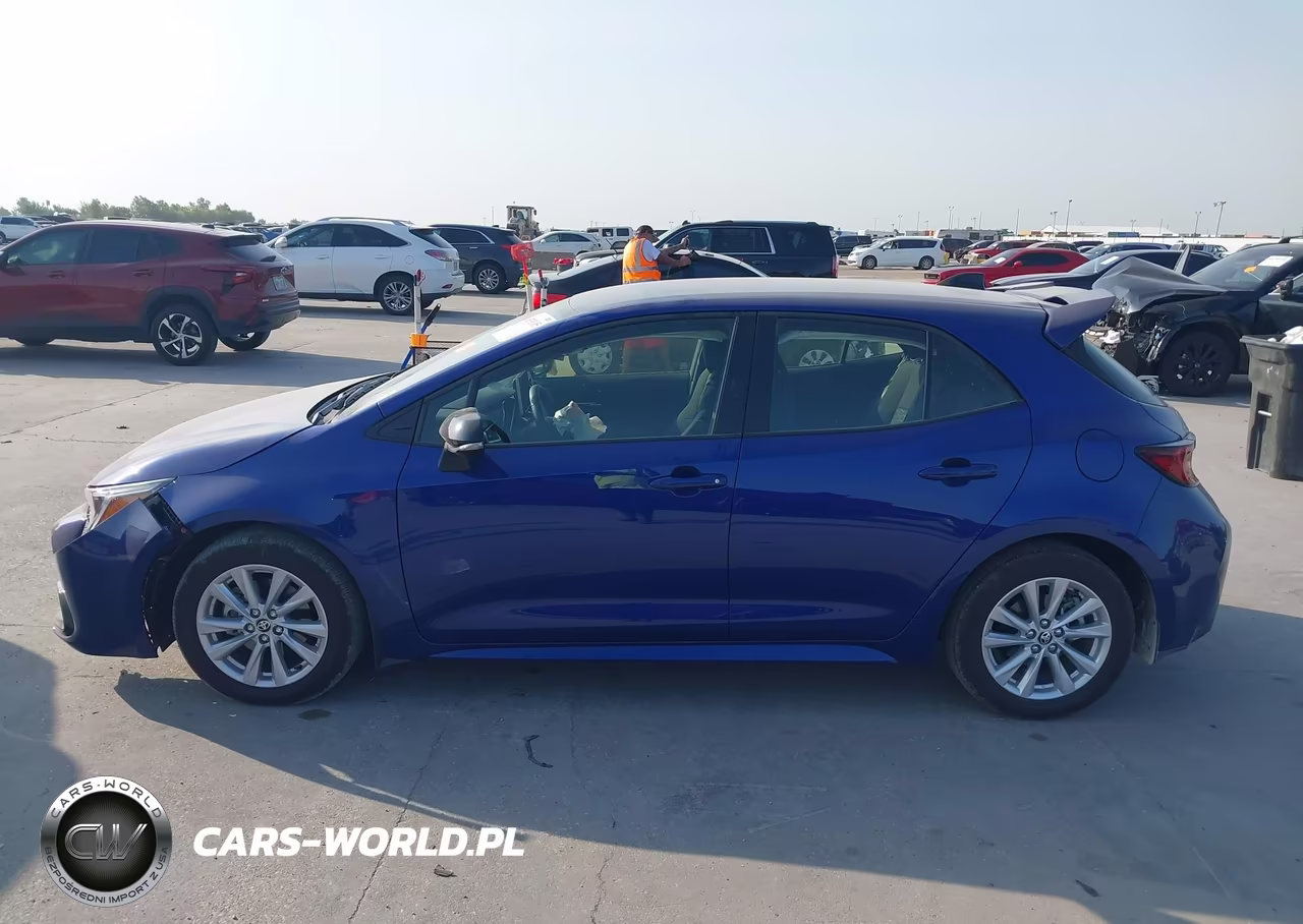 2026 Toyota Corolla Se VIN:JTND4MBE8T3267455 - 14