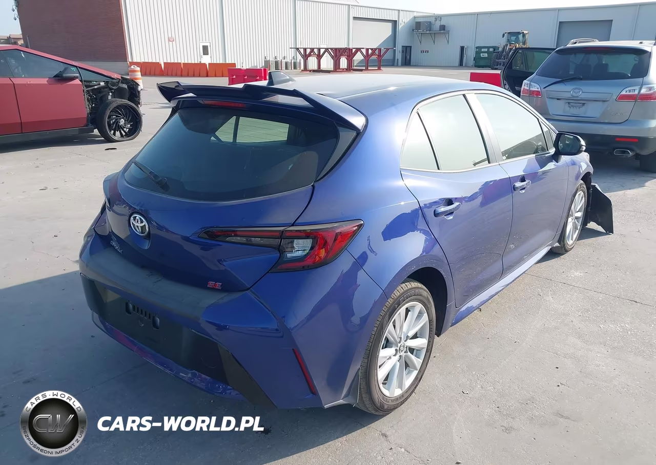 2026 Toyota Corolla Se VIN:JTND4MBE8T3267455 - 4