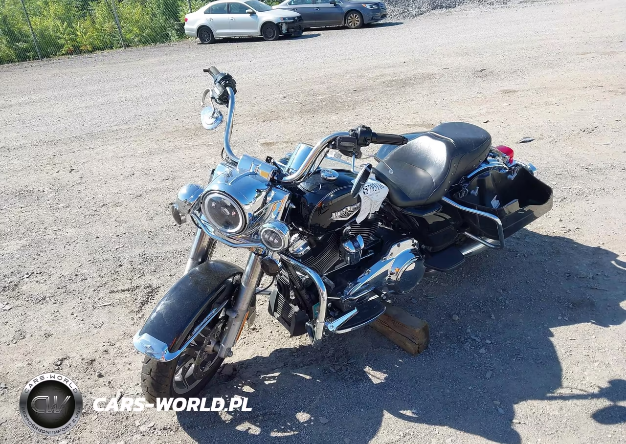 2017 Harley-Davidson Flhr Road King VIN:1HD1FBC15HB659600 - 2