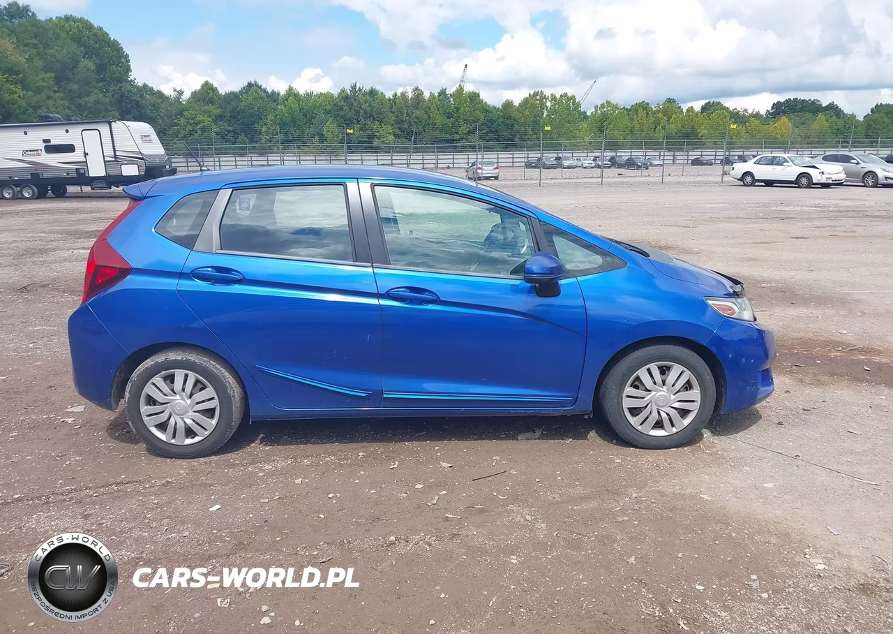 2015 Honda Fit Lx VIN:3HGGK5H59FM777970 - 13